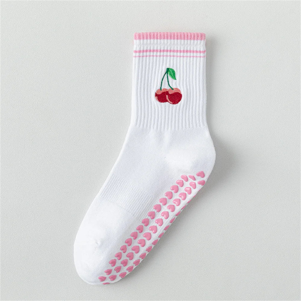 CuteCore Grip Socks – Mid-Tube Striped Yoga Socks with Hearts & Bows