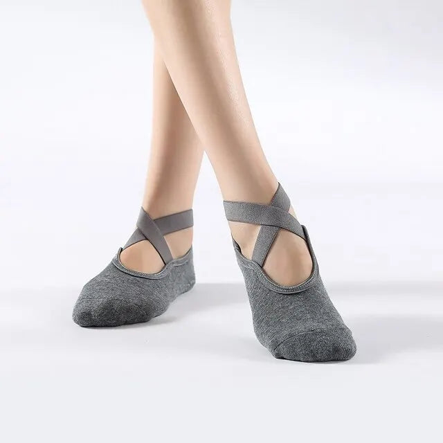 Urban Rhythm™ Grip Flow Pilates Socks – Anti-Slip Cotton Yoga Essentials