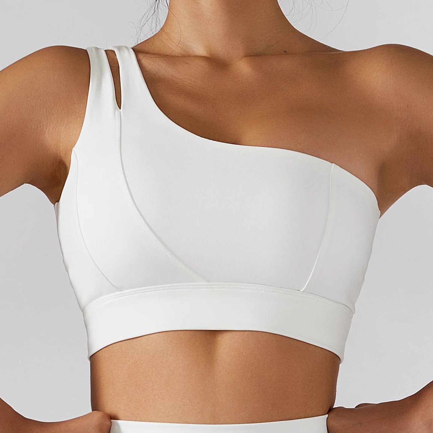 One-Shoulder Sports Bra – Push-Up Support Activewear