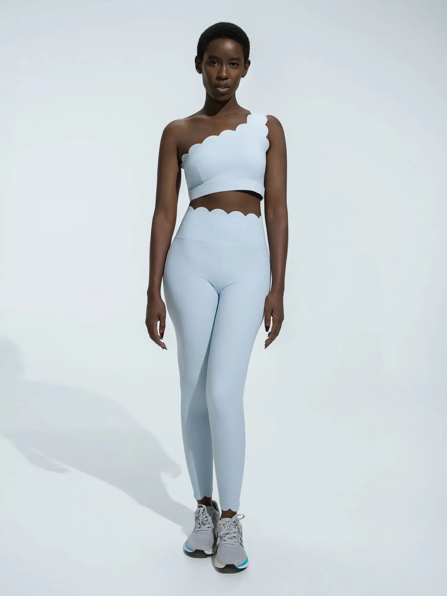 Buttery Soft Two-Piece Yoga Set – Seamless, Quick-Dry Activewear for Women
