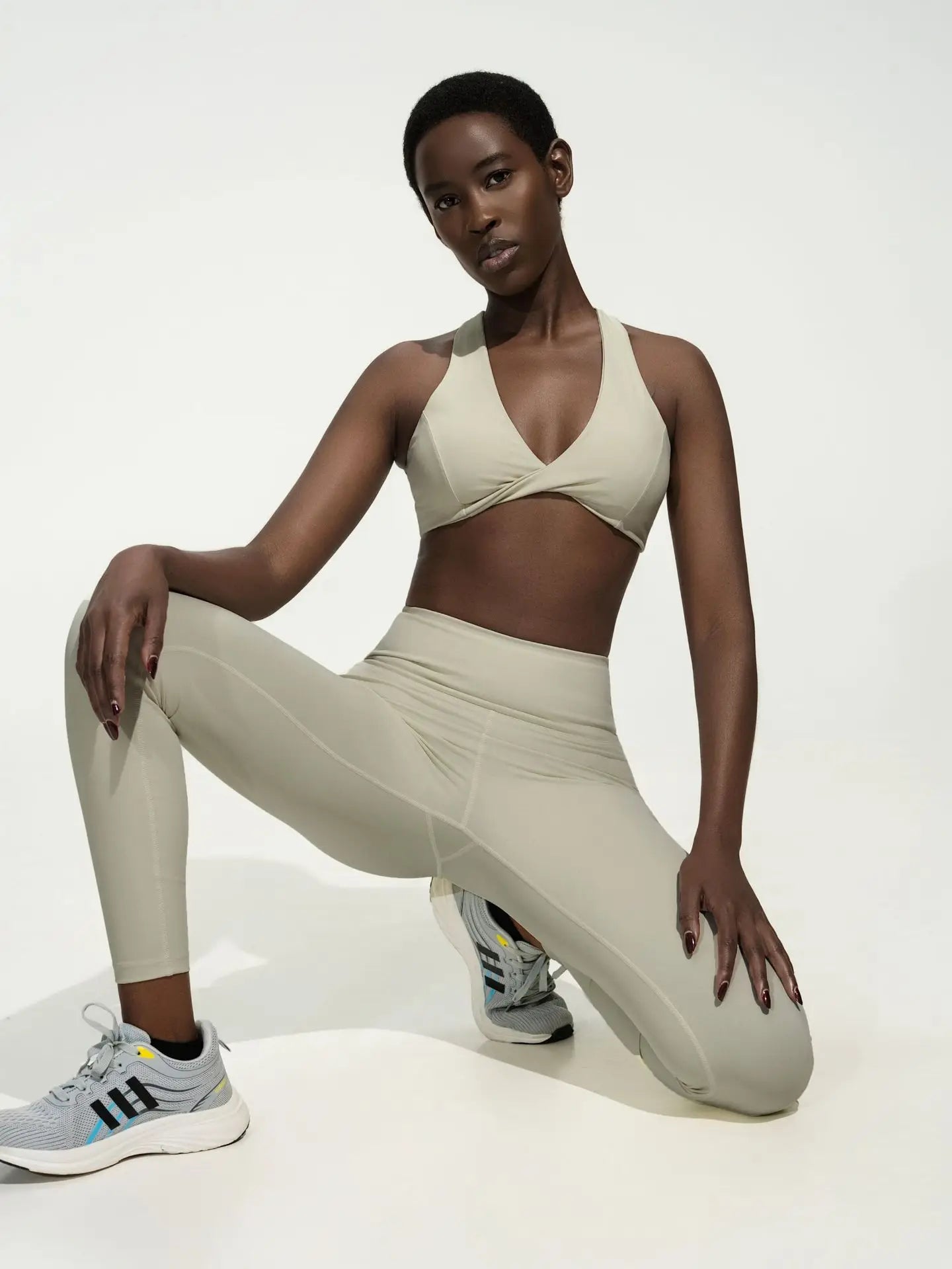 Sculpt Seamless Yoga Set – High Waist Legging & Push-Up Bra