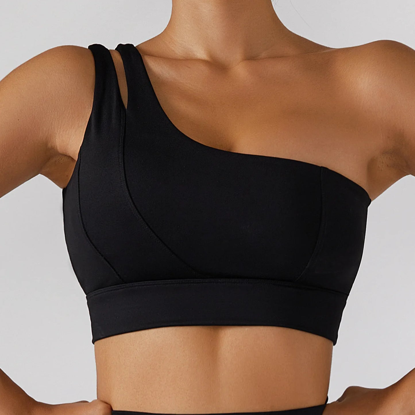 One-Shoulder Sports Bra – Push-Up Support Activewear
