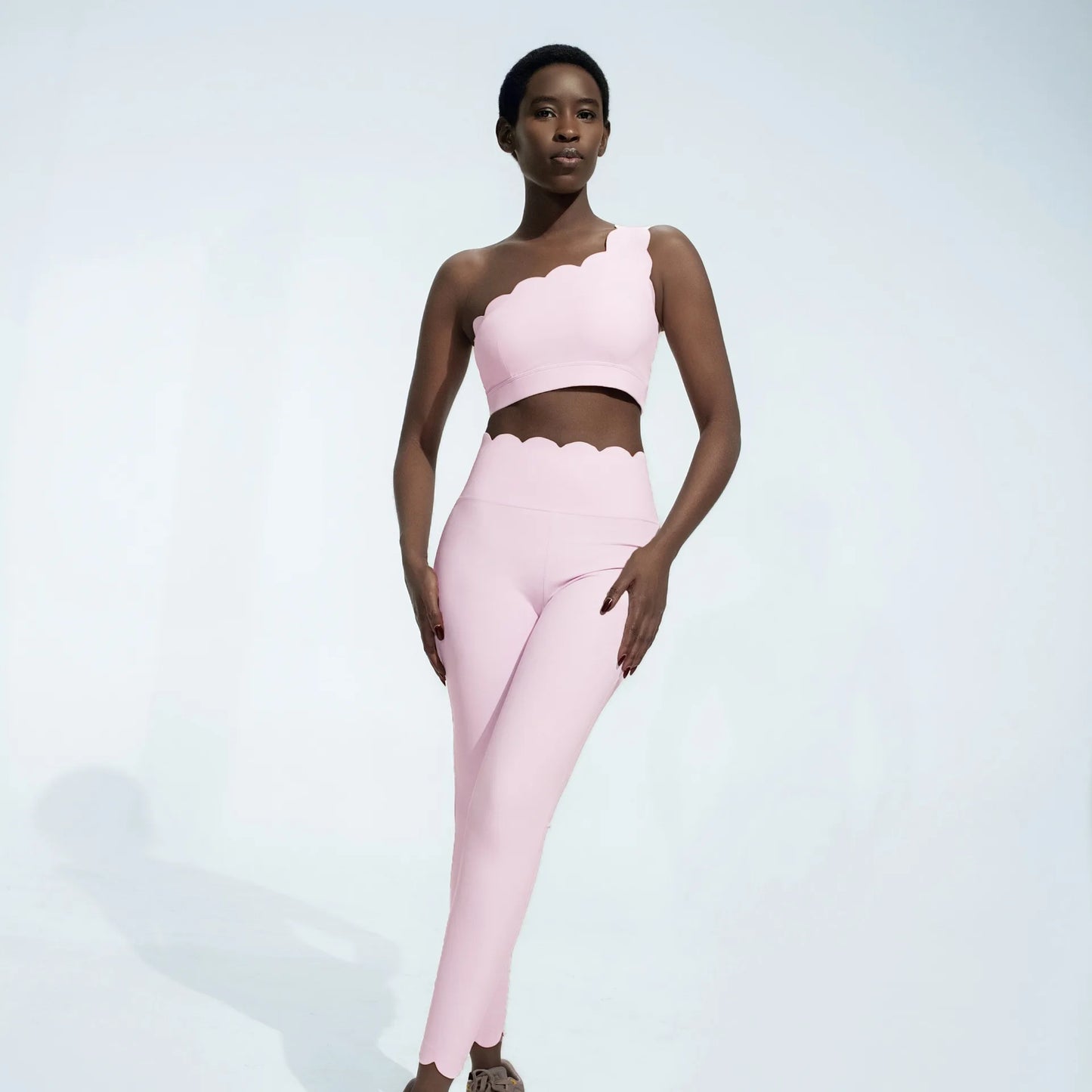 Buttery Soft Two-Piece Yoga Set – Seamless, Quick-Dry Activewear for Women