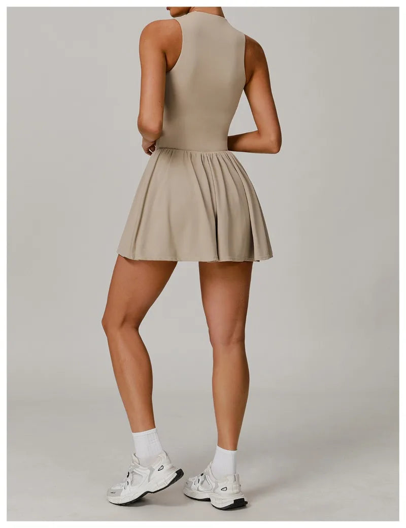 Tennis Skirt with Stand-Up Collar – Seamless Active Dress