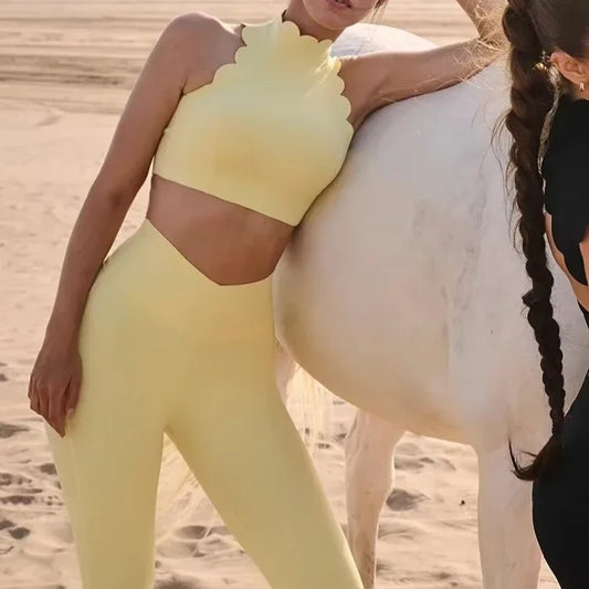 Lumière Seamless Set – Sculpted Vest + Matching Leggings