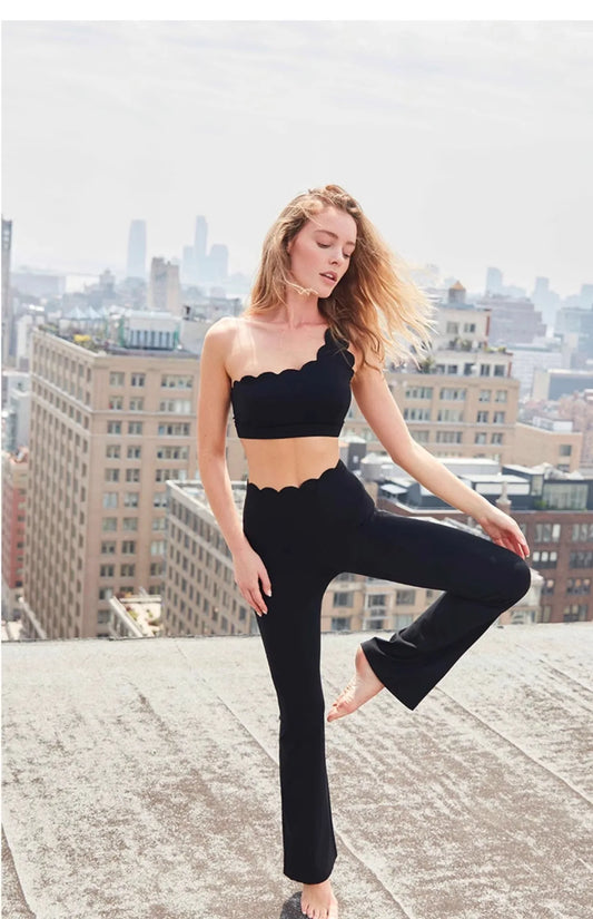 BareMotion Seamless Leggings – Nude Feel, Sculpted Fit