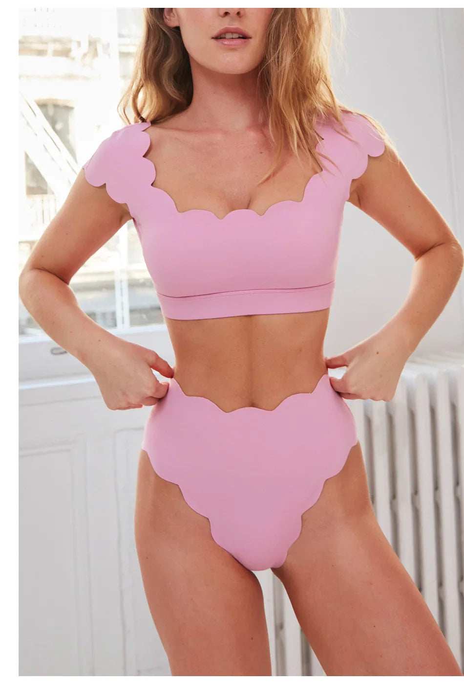 Short Sleeve Sports Top – Push-Up Yoga Crop with Beauty Back