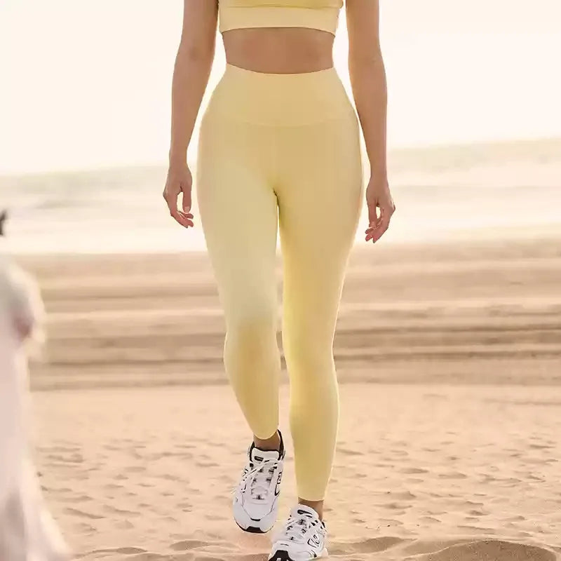 Breathe Bold Set – Backless Yoga Bra + High Waist Leggings