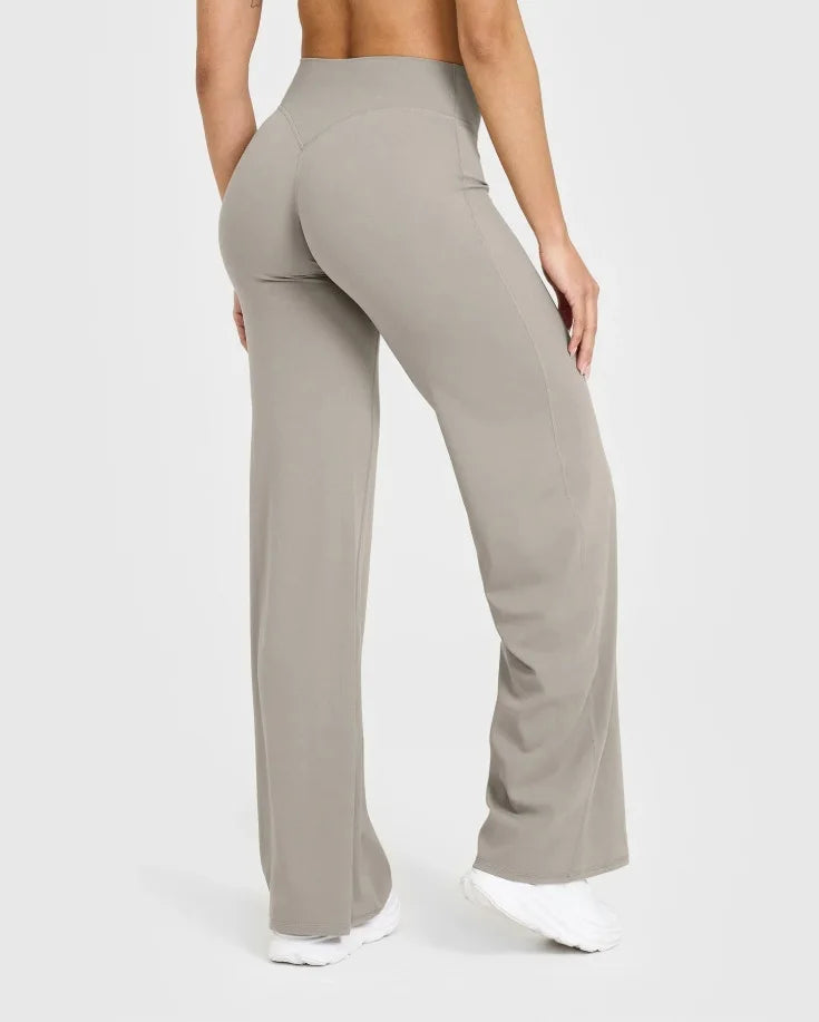 FlowFlex Straight-Leg Yoga Pants – Butter-Soft & Breathable Fit