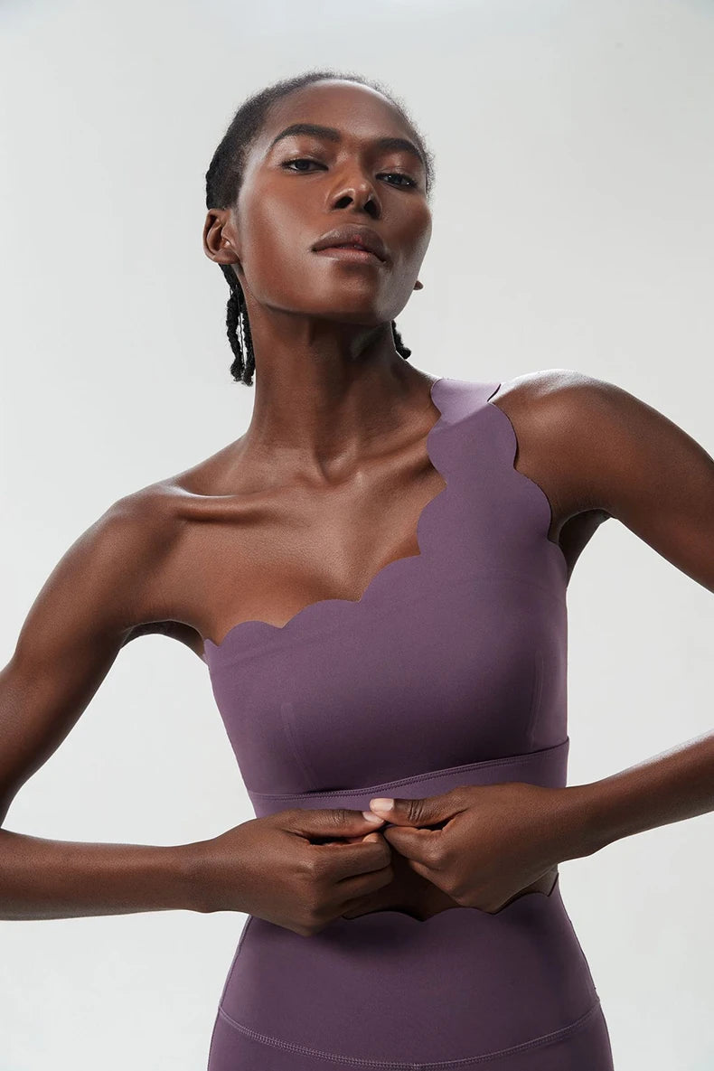 RhythmOne™ One-Shoulder Sports Bra – Seamless Elegance in Motion