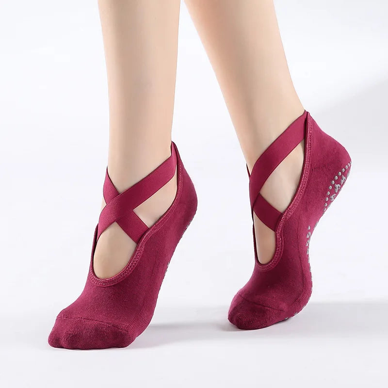Urban Rhythm™ Grip Flow Pilates Socks – Anti-Slip Cotton Yoga Essentials