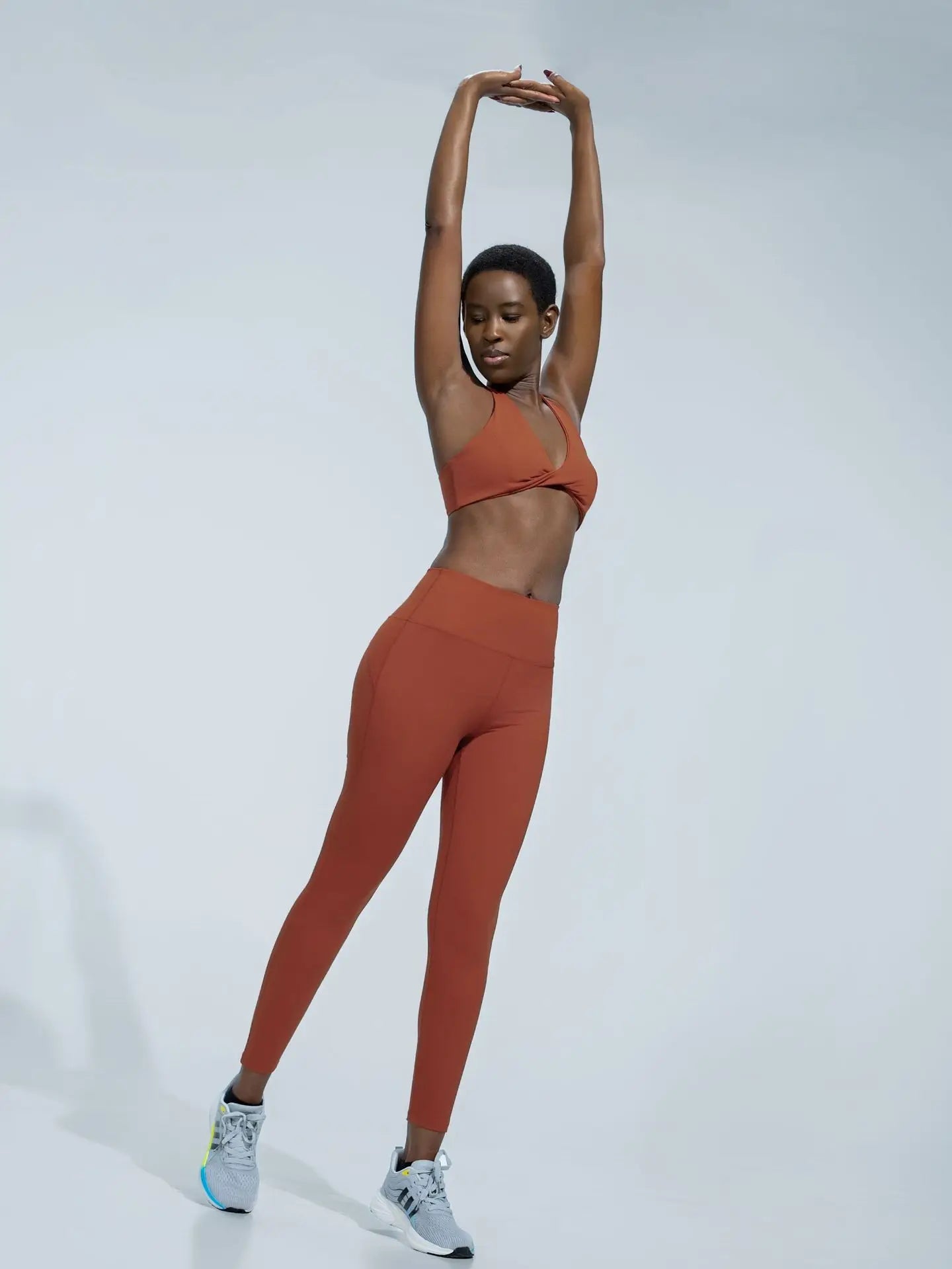 Sculpt Seamless Yoga Set – High Waist Legging & Push-Up Bra