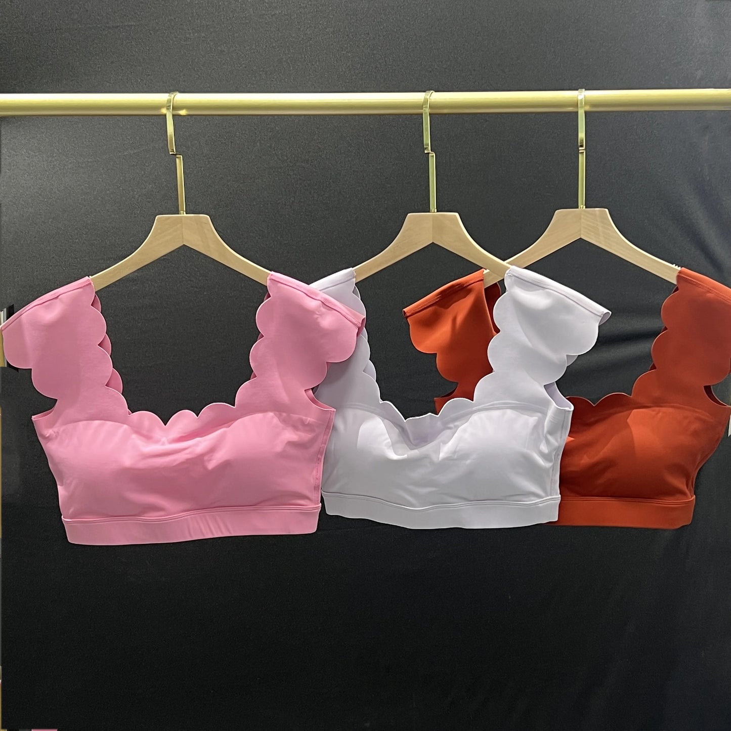 Short Sleeve Sports Top – Push-Up Yoga Crop with Beauty Back