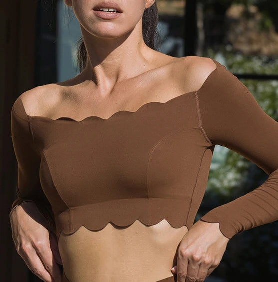 Profile Flow Set – Off-Shoulder Long Sleeve Crop Top + Leggings