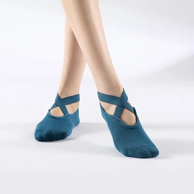 Urban Rhythm™ Grip Flow Pilates Socks – Anti-Slip Cotton Yoga Essentials