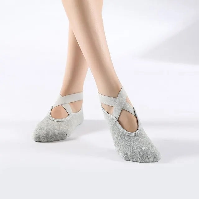 Urban Rhythm™ Grip Flow Pilates Socks – Anti-Slip Cotton Yoga Essentials