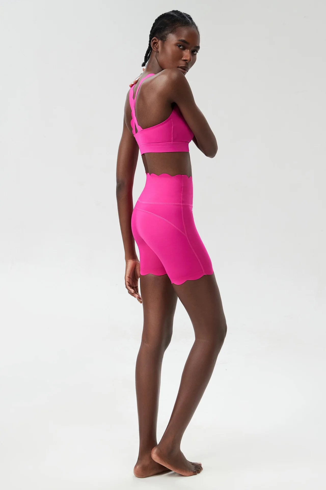 Waveset Sculpt Bra & Short – Seamless Two-Piece Yoga Set